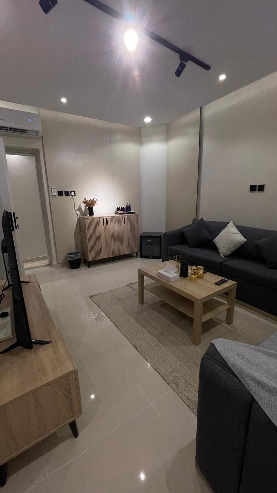 Cozy Studio In Alaqeeq A1 Apartment *